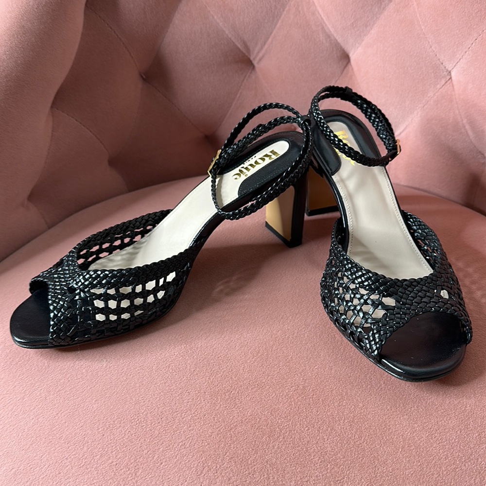 NWOT Rouje Liz Black Leather Heel Sandals (Size 39)